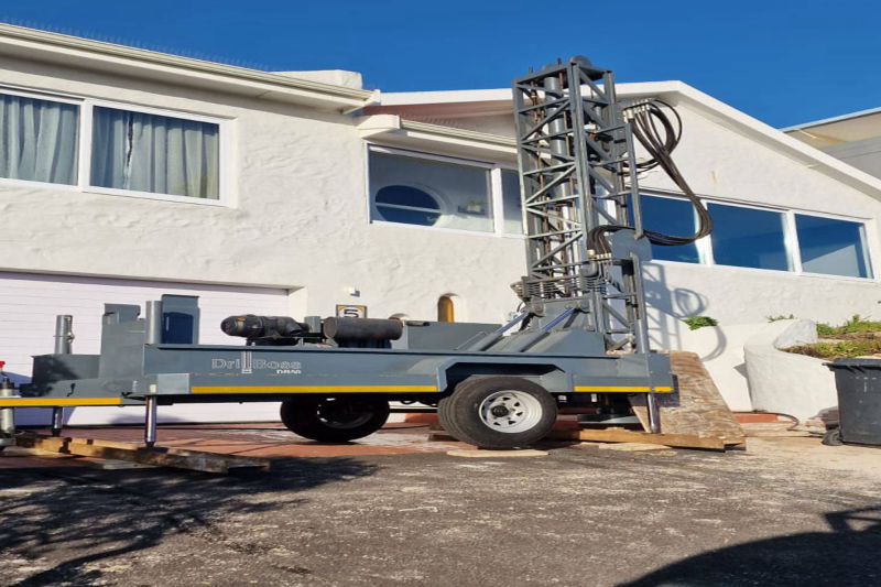 Borehole and wellpoint drilling