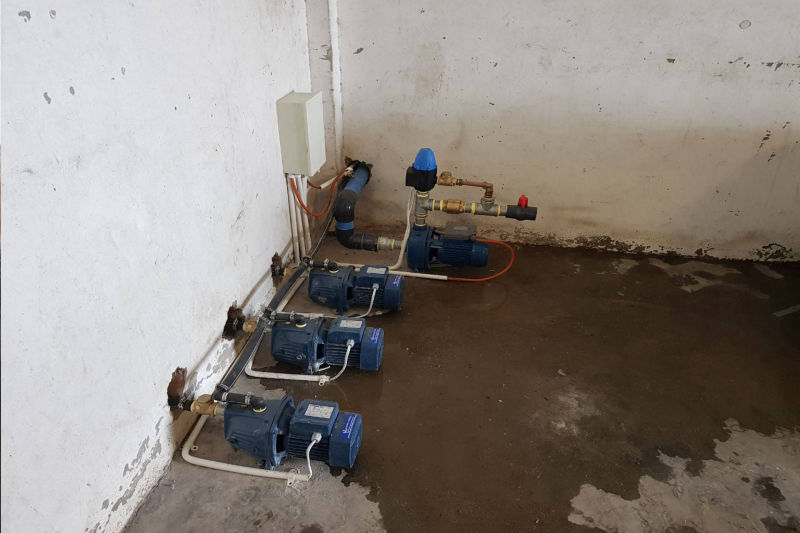 Water pump installation
